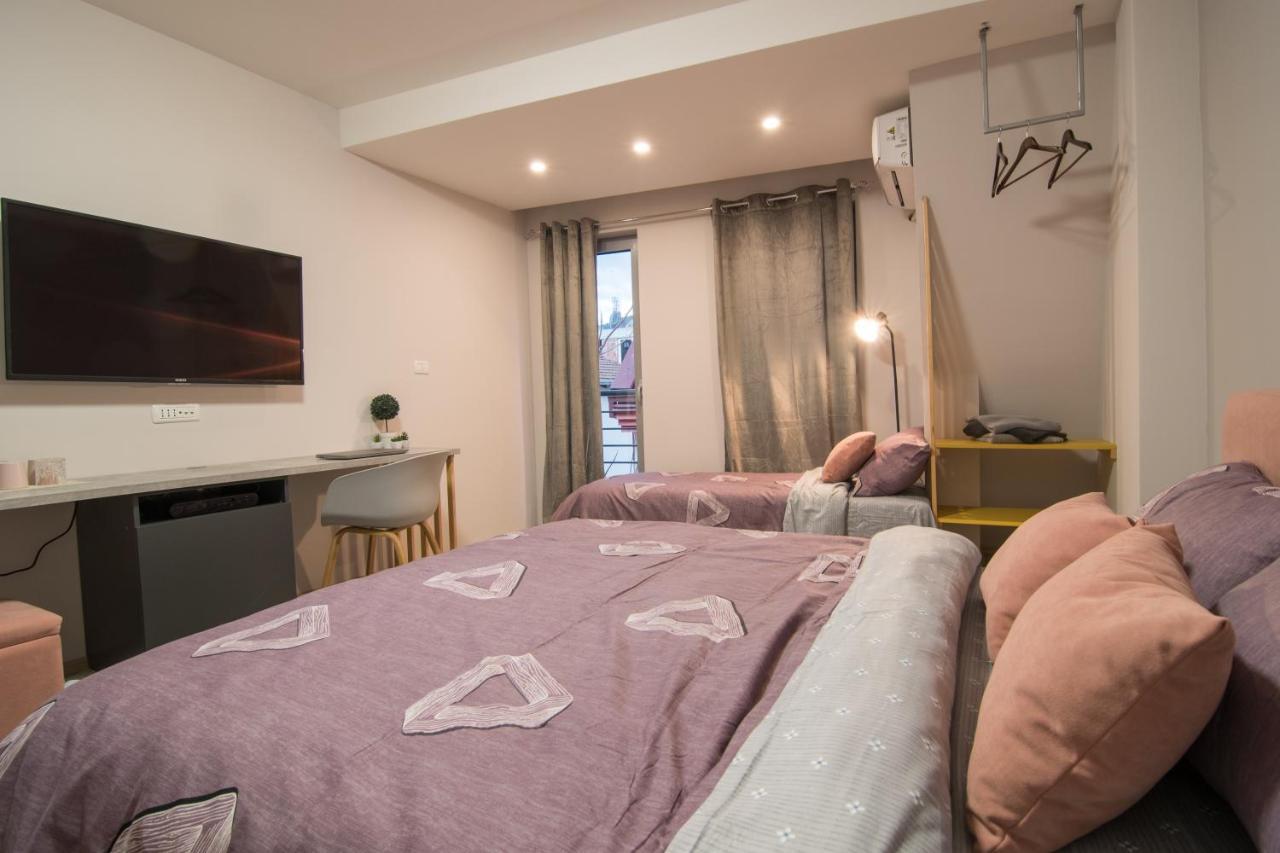 Vanilla Boutique Apartments 스코페 외부 사진